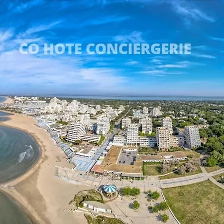 New Le Moon Beach-terrasse-piscine-garage-bord De Mer-cohoteconciergerie Motte